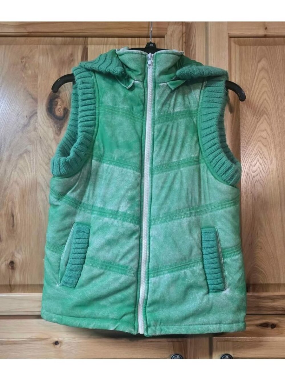 Vanity Sleeveless Jacket Vest Full-Zip W Optional Hood Green Distressed Punk Med